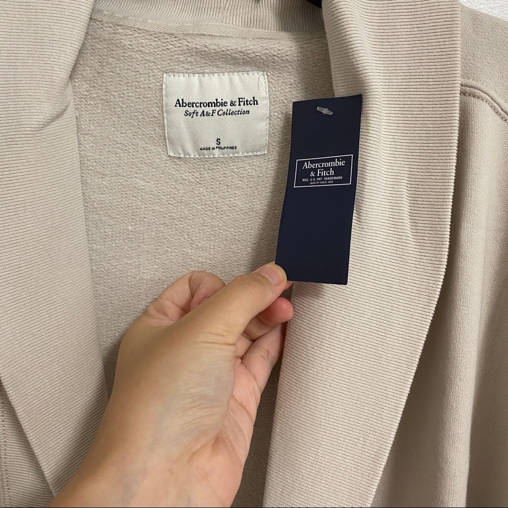 NWT Abercrombie & Fitch - Open-Front Fleece Cardigan - Picture 9 of 14